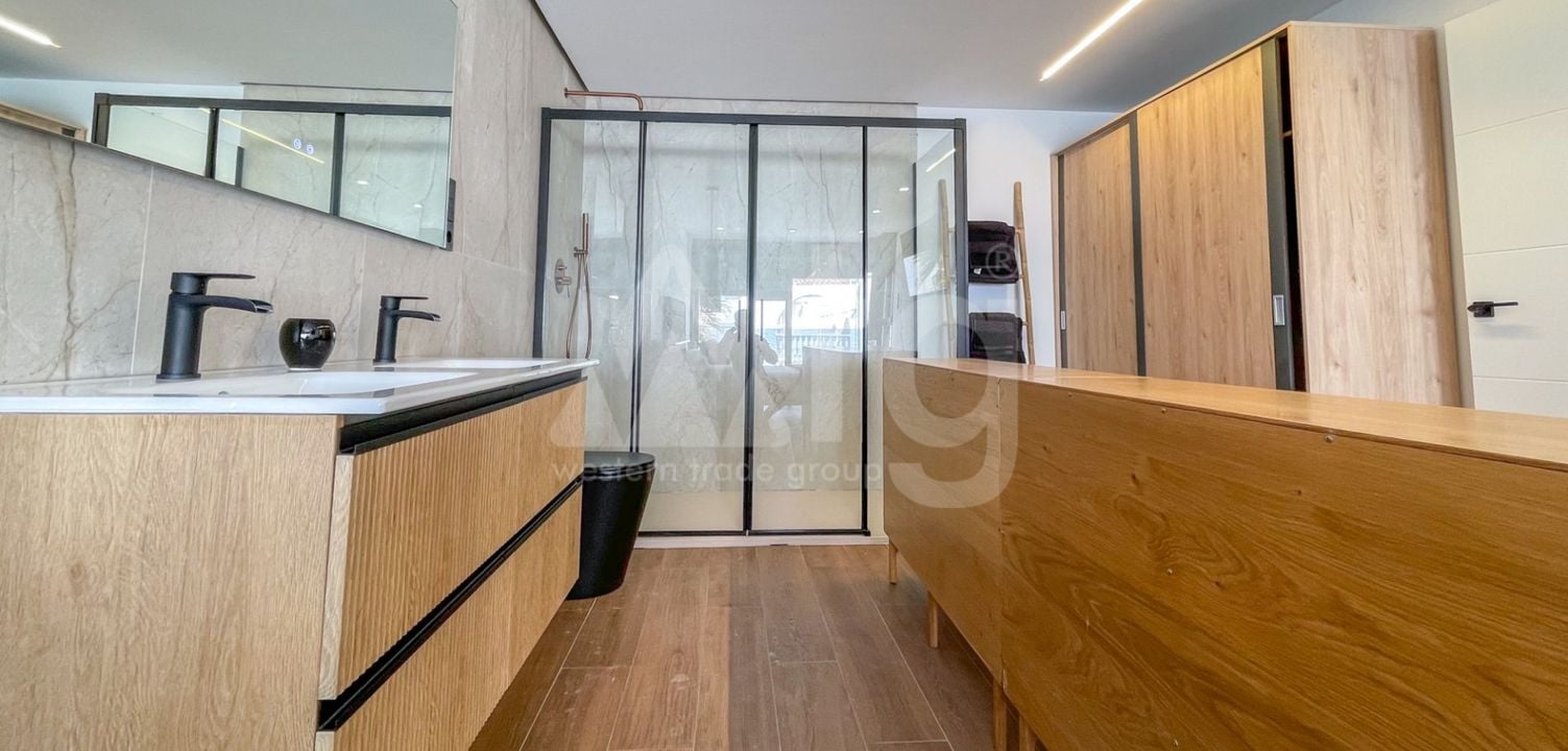 3 bedroom Townhouse in Torrevieja - MVR153290 - Photo - 21