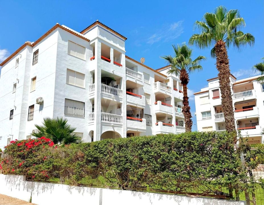 2 bedroom Apartment in Orihuela Costa - VH153302 - Photo - 1