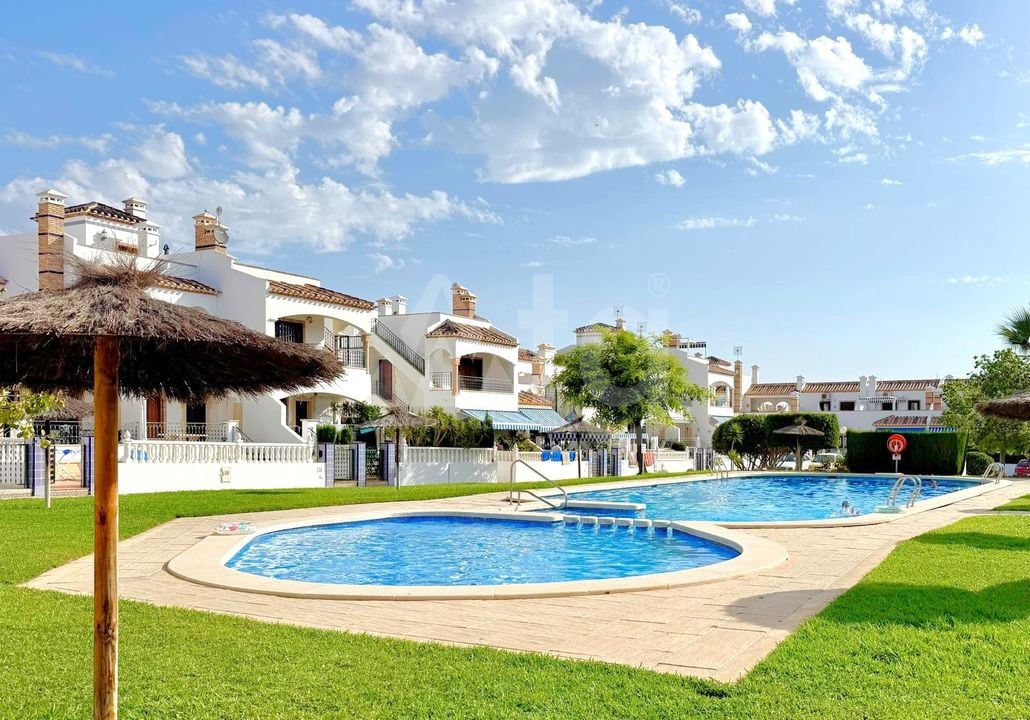 2 bedroom Apartment in Orihuela Costa - VH153302 - Photo - 13