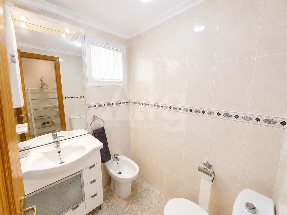 2 bedroom Apartment in Torrevieja - GVS153344 - Photo - 9
