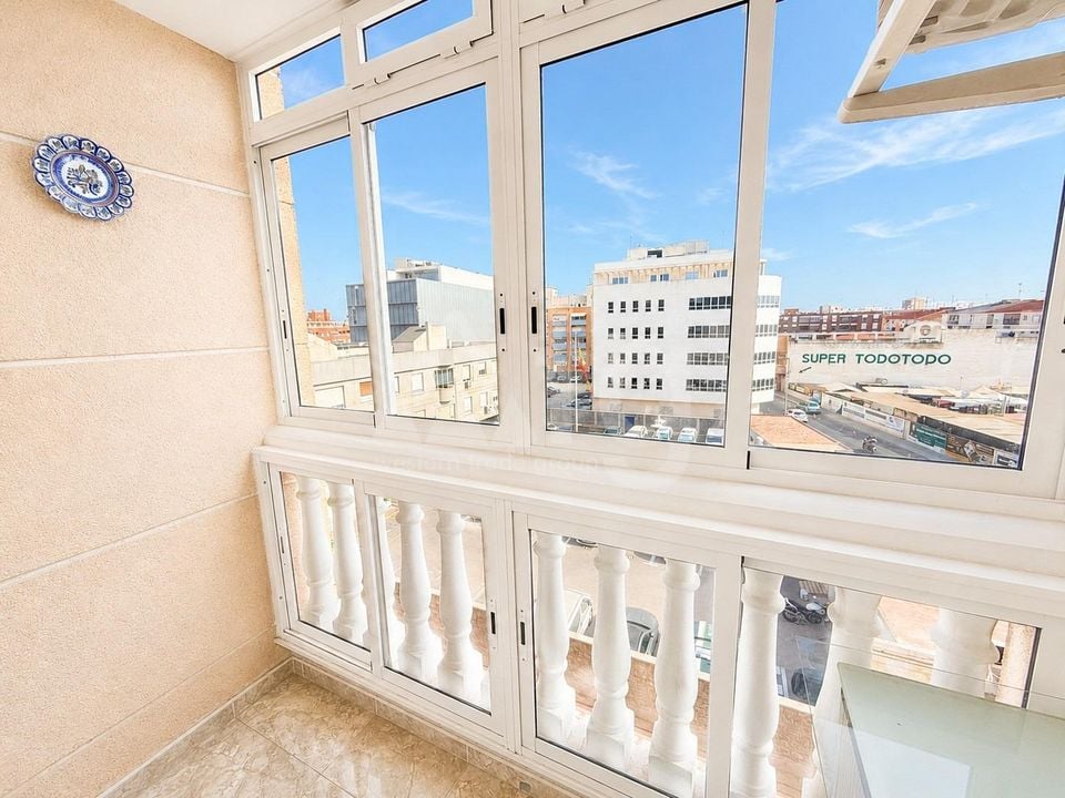 2 bedroom Apartment in Torrevieja - GVS153344 - Photo - 11