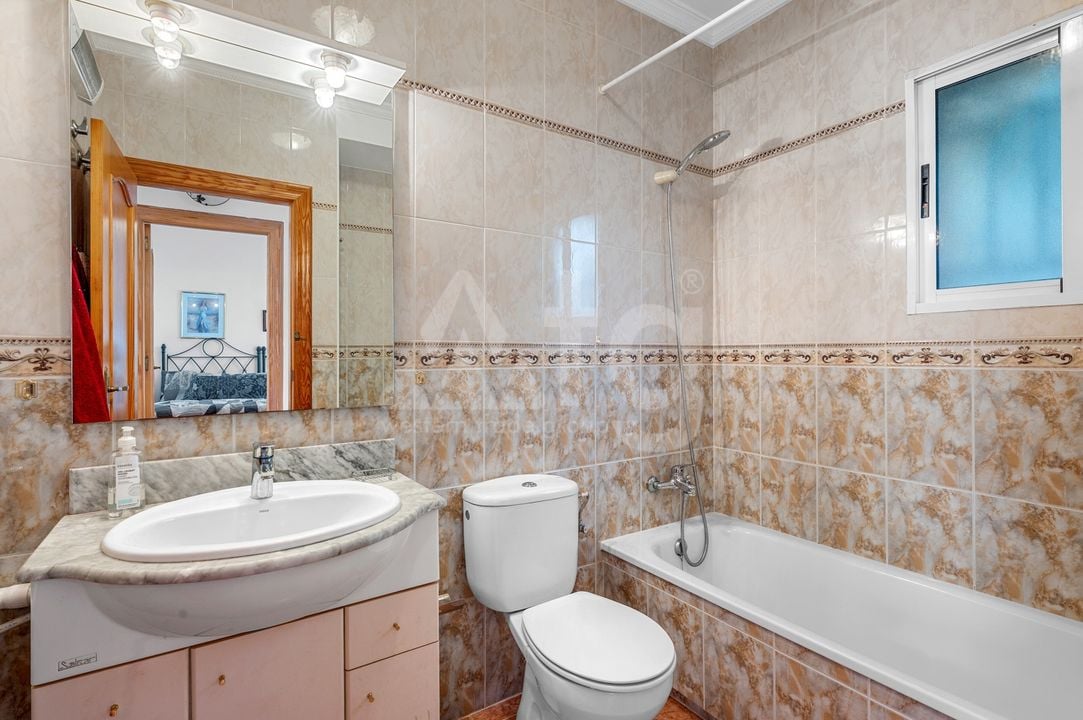 Villa de 3 chambres à Las Filipinas - CBW153515 - Photo - 21