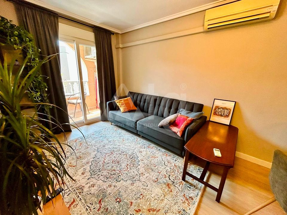 Appartement de 1 chambre à Torrevieja - SLI153585 - Photo - 1