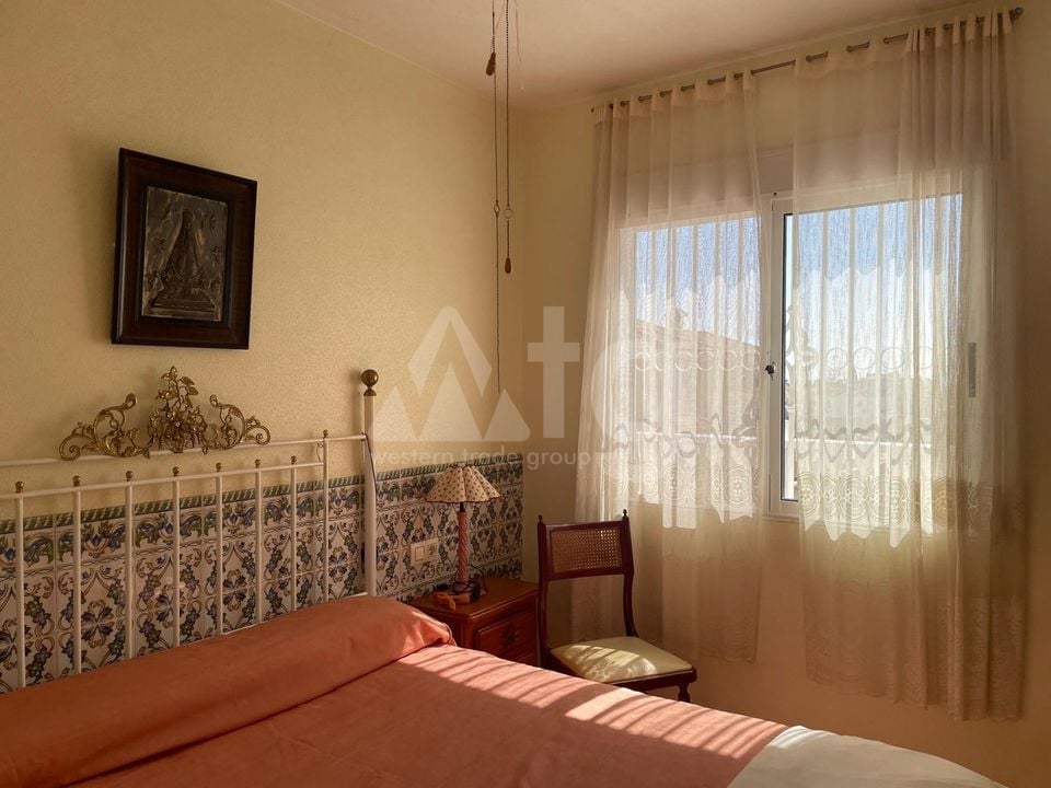Villa de 4 chambres à Cabo Roig - LR153623 - Photo - 11