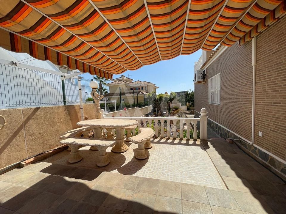 Villa de 4 chambres à Cabo Roig - LR153623 - Photo - 24