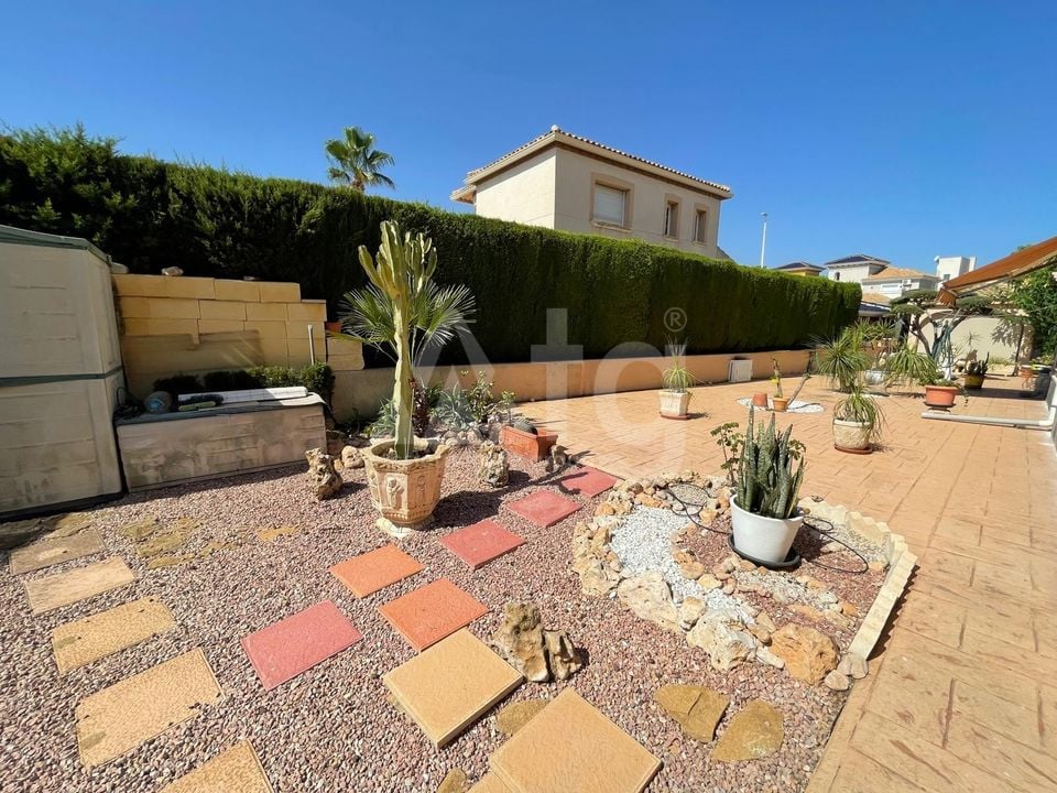 Villa de 4 chambres à Cabo Roig - LR153623 - Photo - 30
