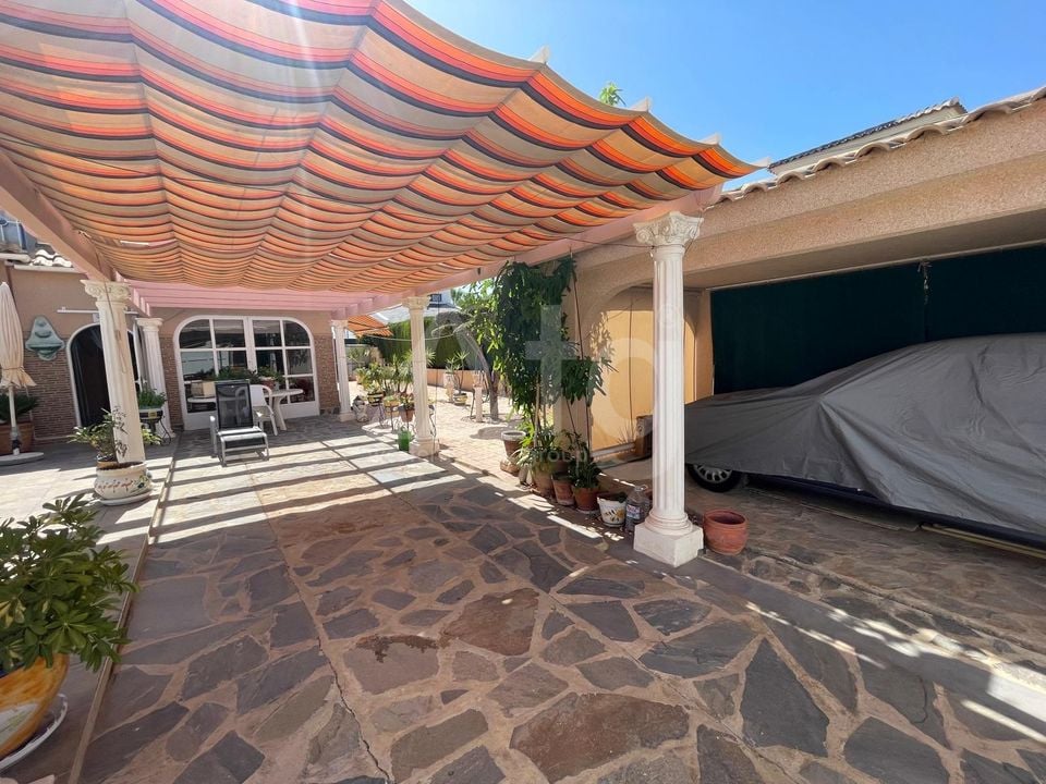 Villa de 4 chambres à Cabo Roig - LR153623 - Photo - 25