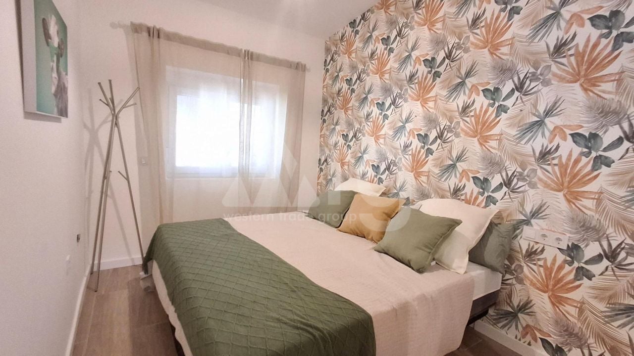 3 bedroom Townhouse in Playa Flamenca - HRE153625 - Photo - 12