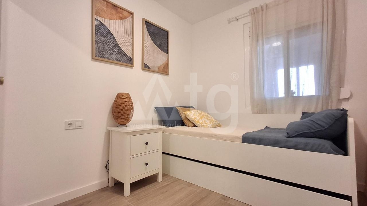 3 bedroom Townhouse in Playa Flamenca - HRE153625 - Photo - 15