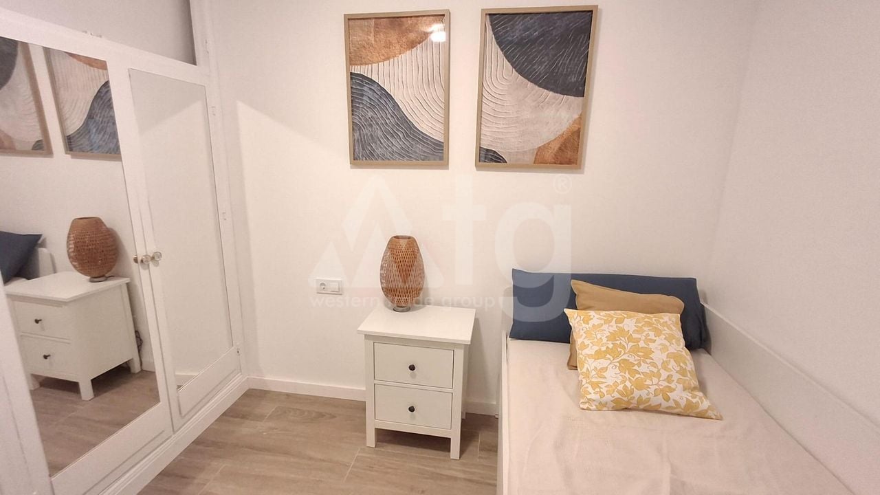 3 bedroom Townhouse in Playa Flamenca - HRE153625 - Photo - 16