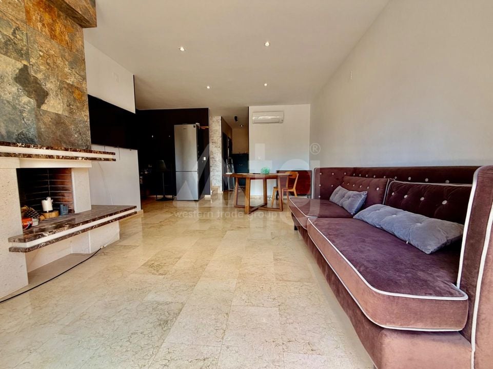 3 bedroom Penthouse in Las Ramblas - HRE153627 - Photo - 5
