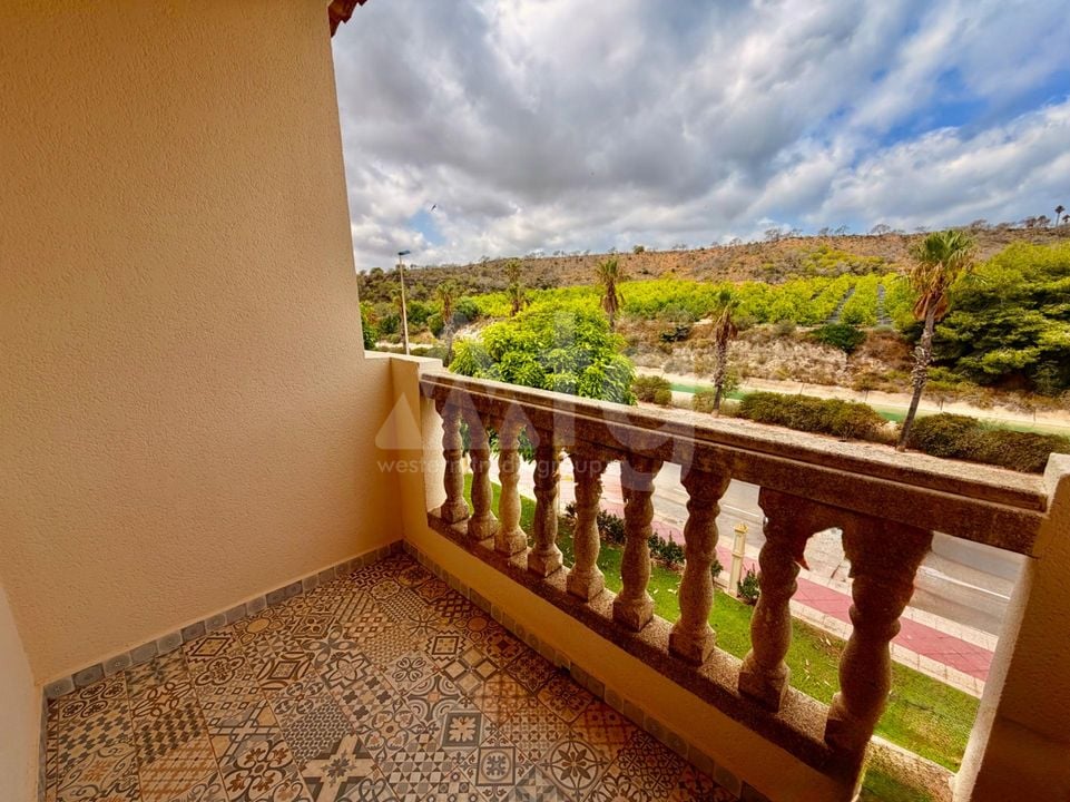 3 bedroom Penthouse in Las Ramblas - HRE153627 - Photo - 30