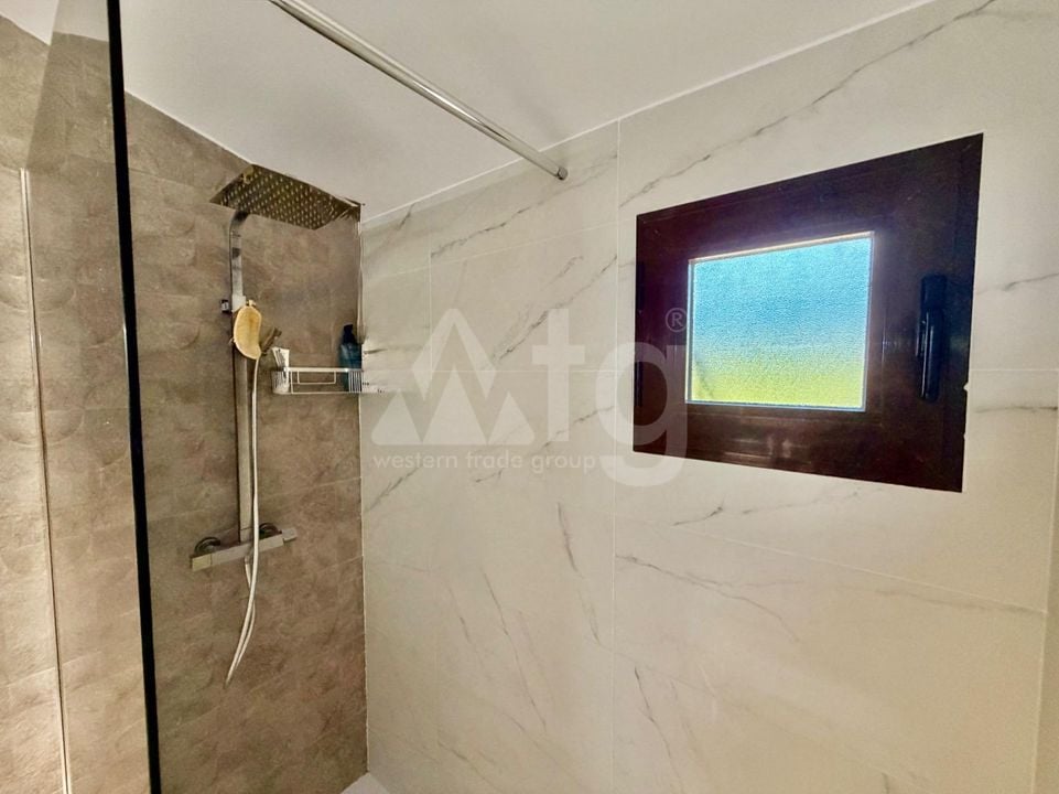 3 bedroom Penthouse in Las Ramblas - HRE153627 - Photo - 22