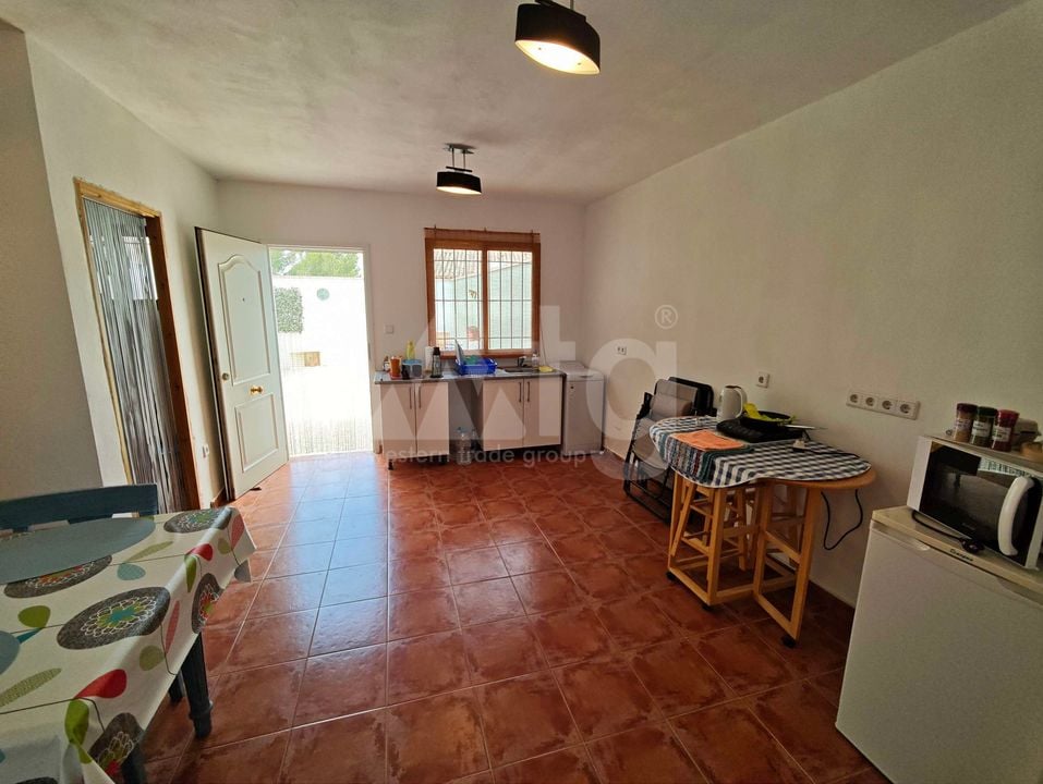 Adosado de 3 habitaciones en Pinoso - EDP153697 - Foto - 11