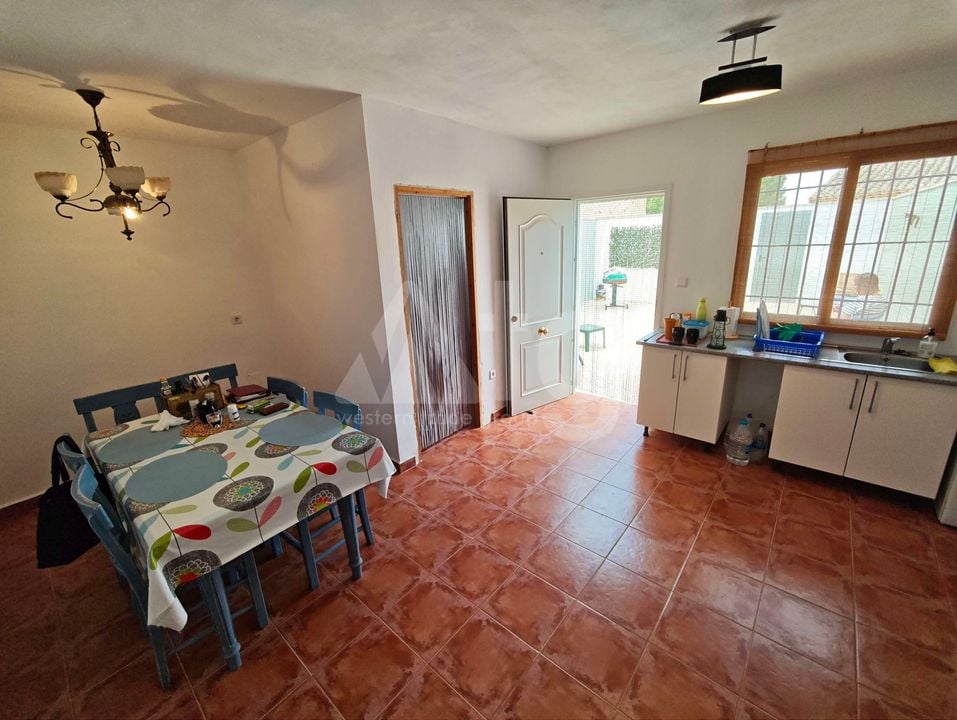 Adosado de 3 habitaciones en Pinoso - EDP153697 - Foto - 10