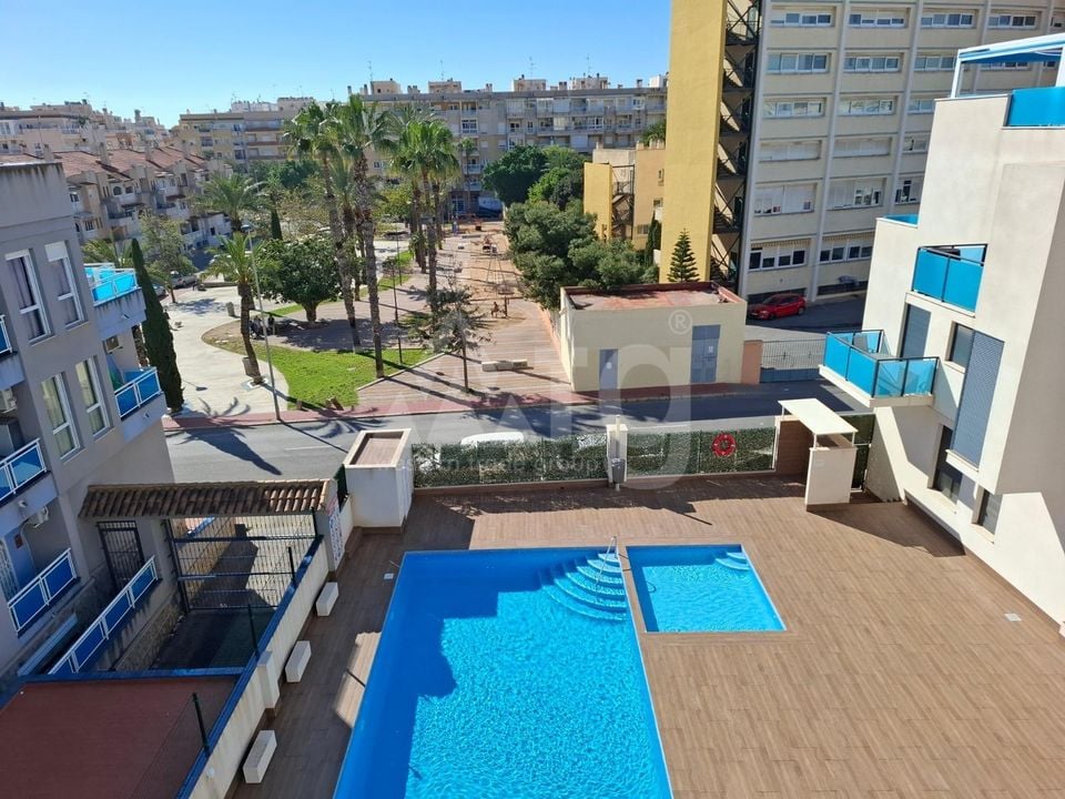 Appartement de 2 chambres à Torrevieja - AG153733 - Photo - 1