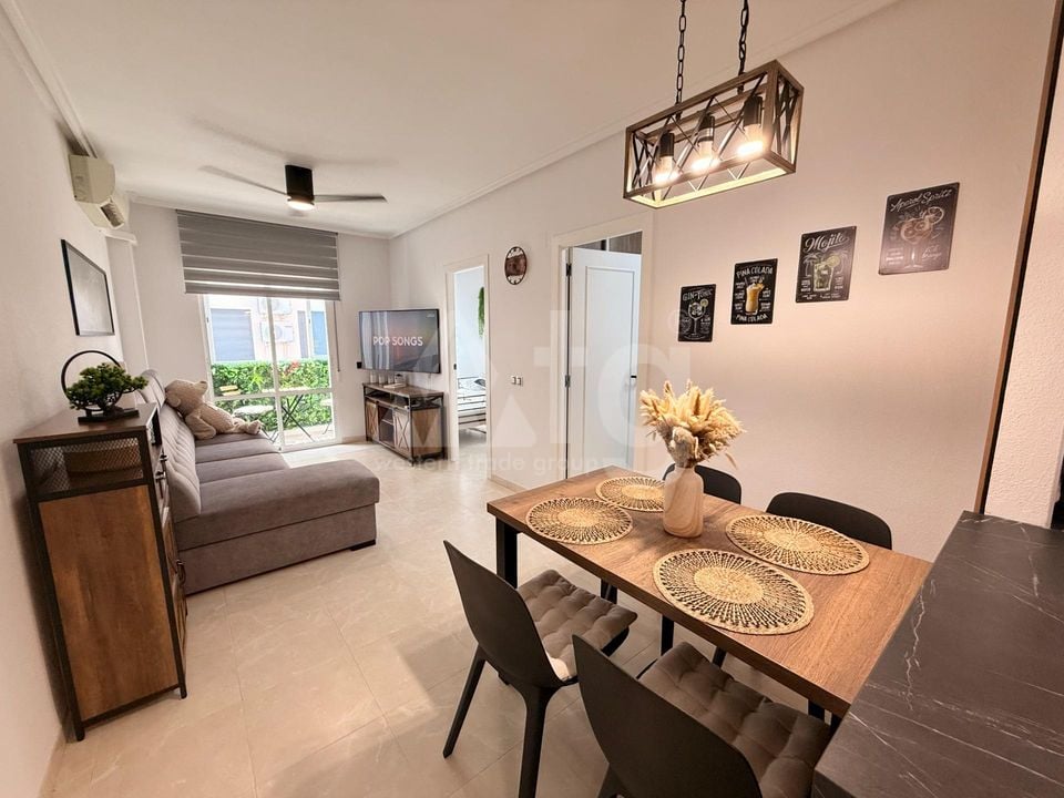 Appartement de 2 chambres à Torrevieja - AG153733 - Photo - 3