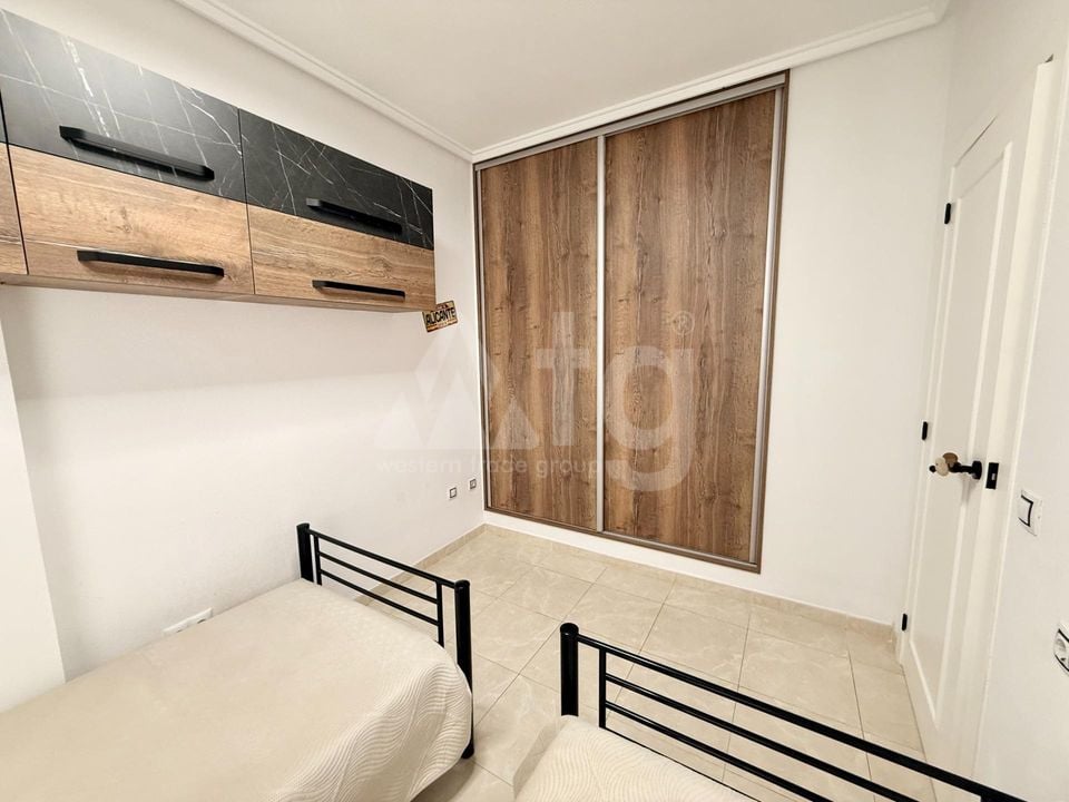 Appartement de 2 chambres à Torrevieja - AG153733 - Photo - 16