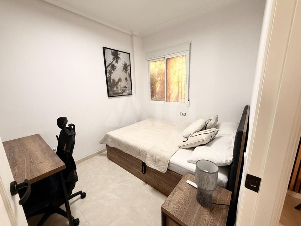 Appartement de 2 chambres à Torrevieja - AG153733 - Photo - 13