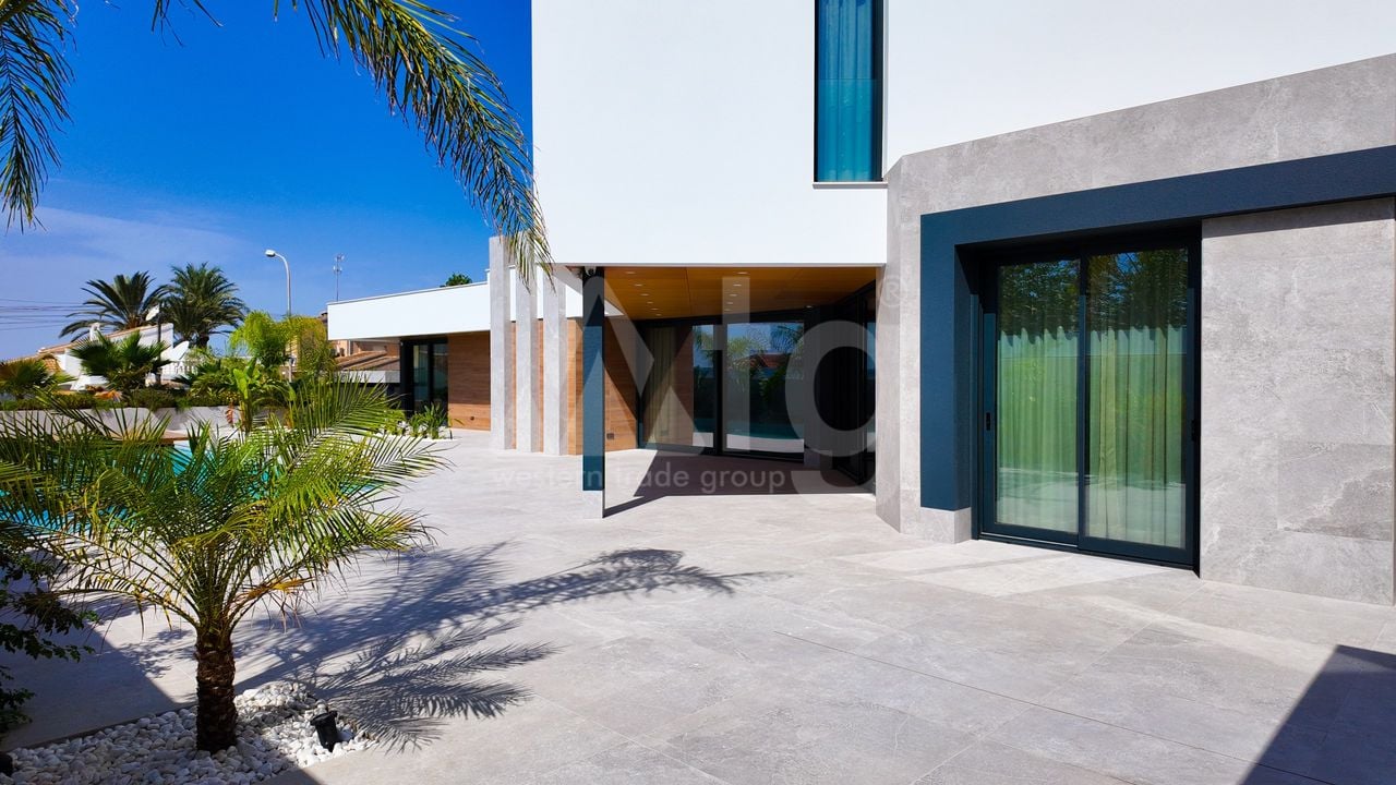 Villa de 4 chambres à Ciudad Quesada - ET153888 - Photo - 7