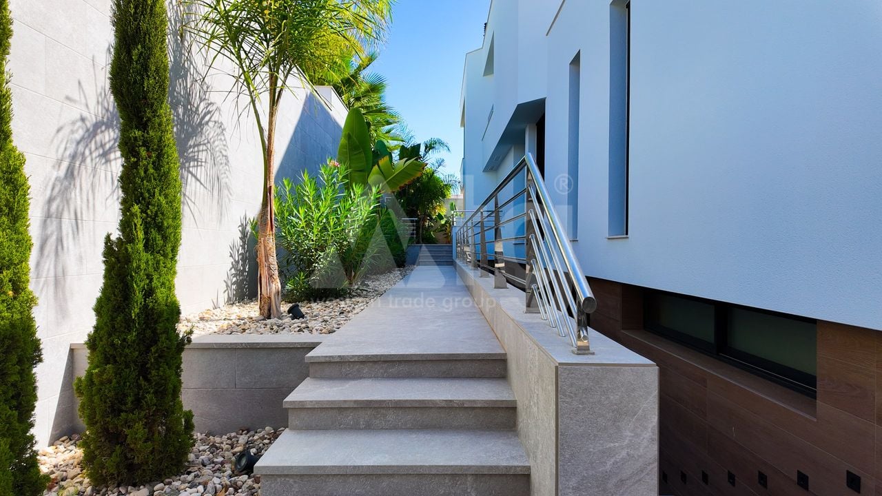 Villa de 4 chambres à Ciudad Quesada - ET153888 - Photo - 47