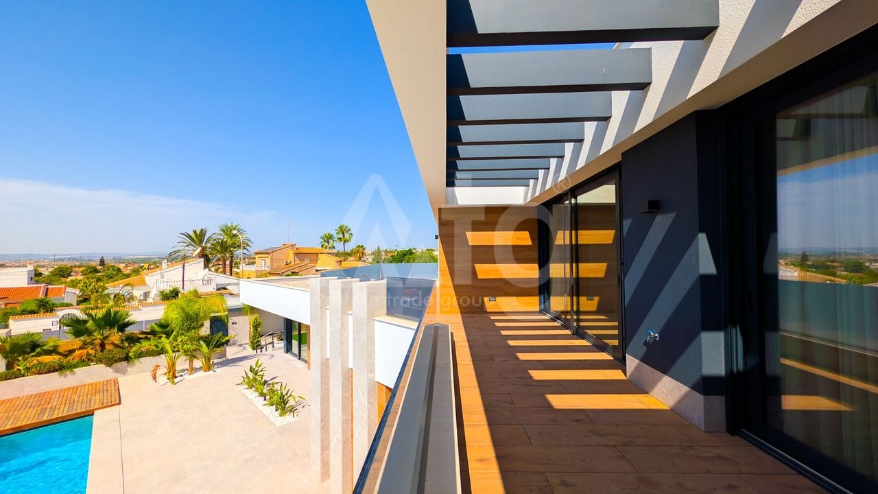 Villa de 4 chambres à Ciudad Quesada - ET153888 - Photo - 44