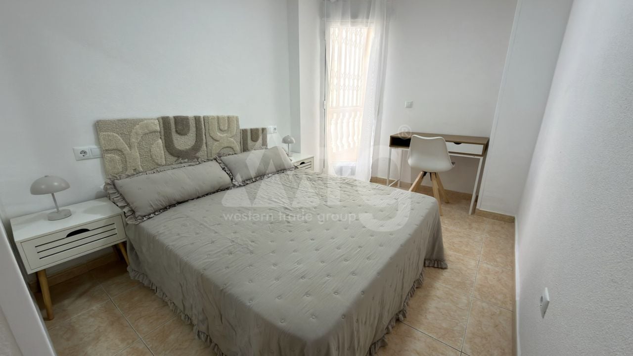 Appartement de 2 chambres à Torrevieja - CI153930 - Photo - 4