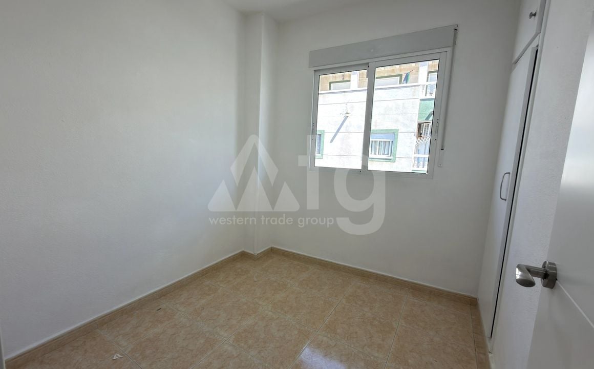 Appartement de 2 chambres à Torrevieja - CI153930 - Photo - 6