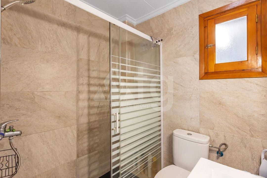 Bungalow de 2 chambres à Torrevieja - GVS154018 - Photo - 24