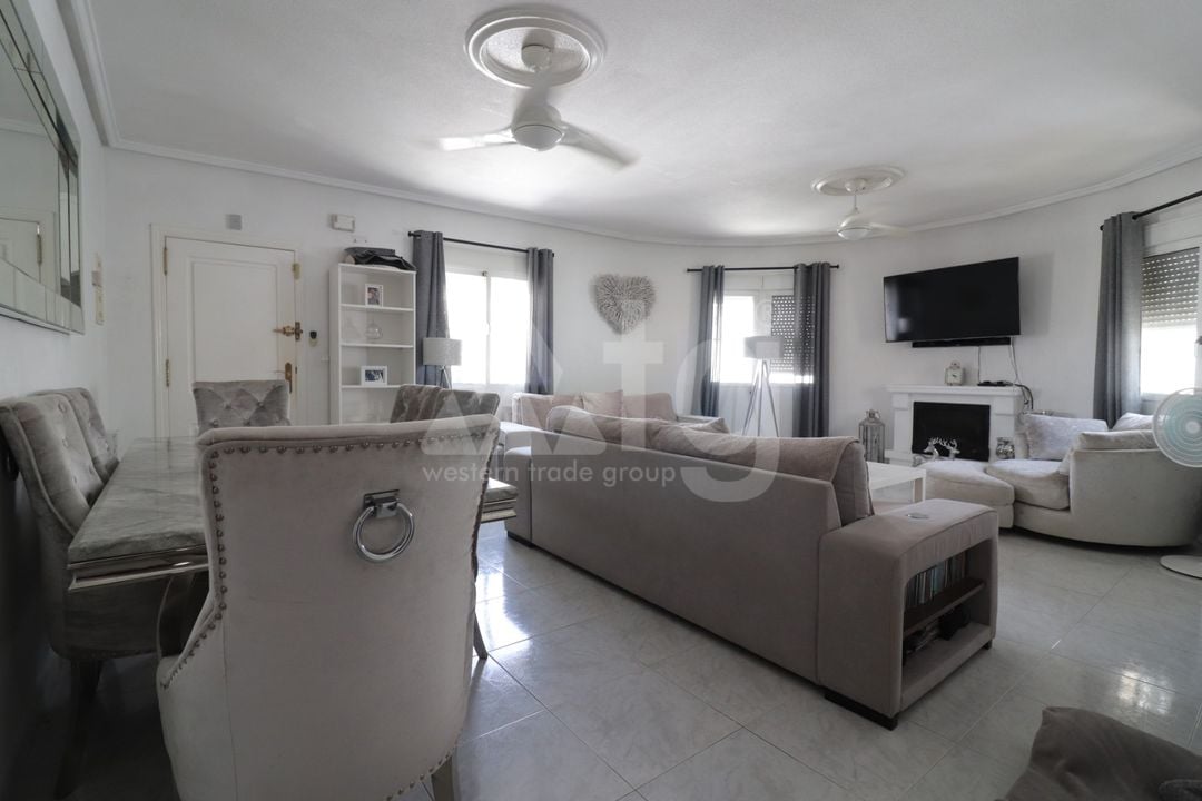 4 bedroom Villa in Rojales - VRE154019 - Photo - 10