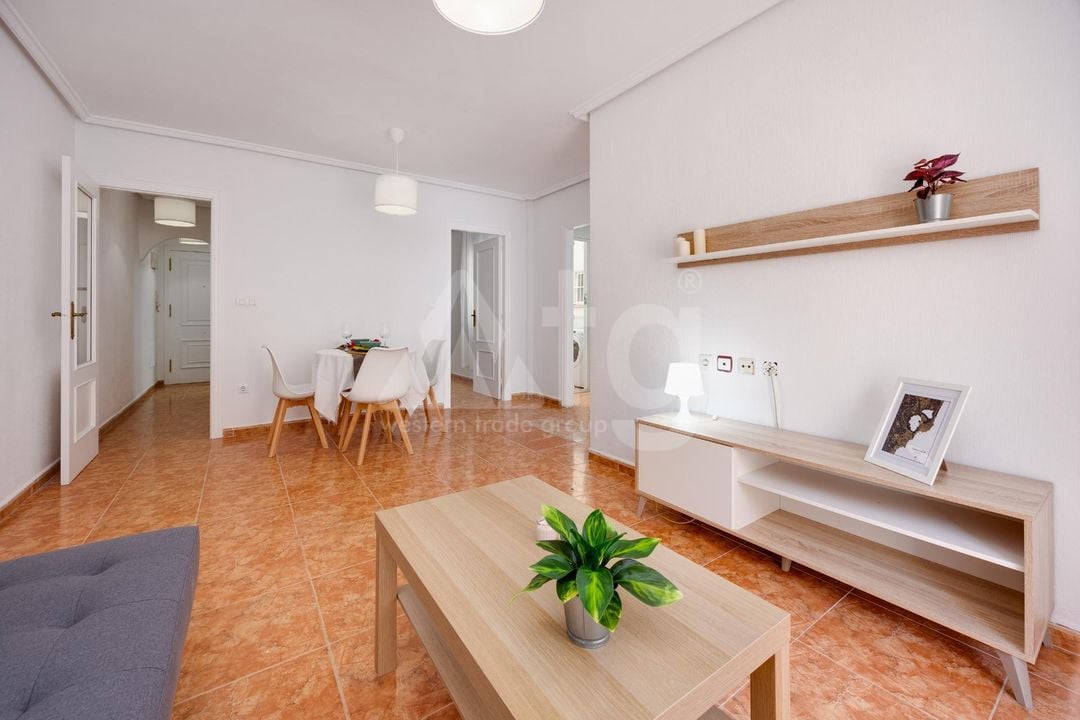 2 bedroom Apartment in Torrevieja - CYM154062 - Photo - 3