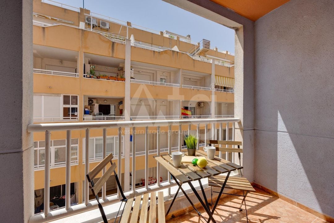 2 bedroom Apartment in Torrevieja - CYM154062 - Photo - 17