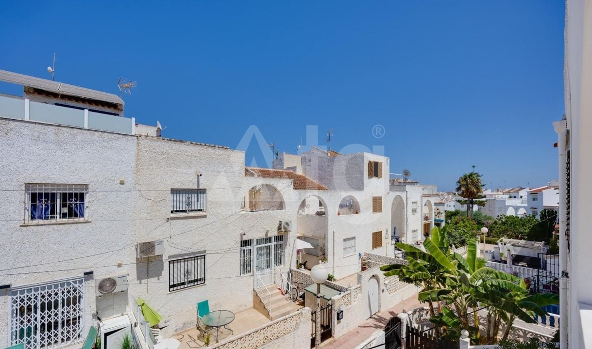 Villa de 2 chambres à Torrevieja - CYM154063 - Photo - 26