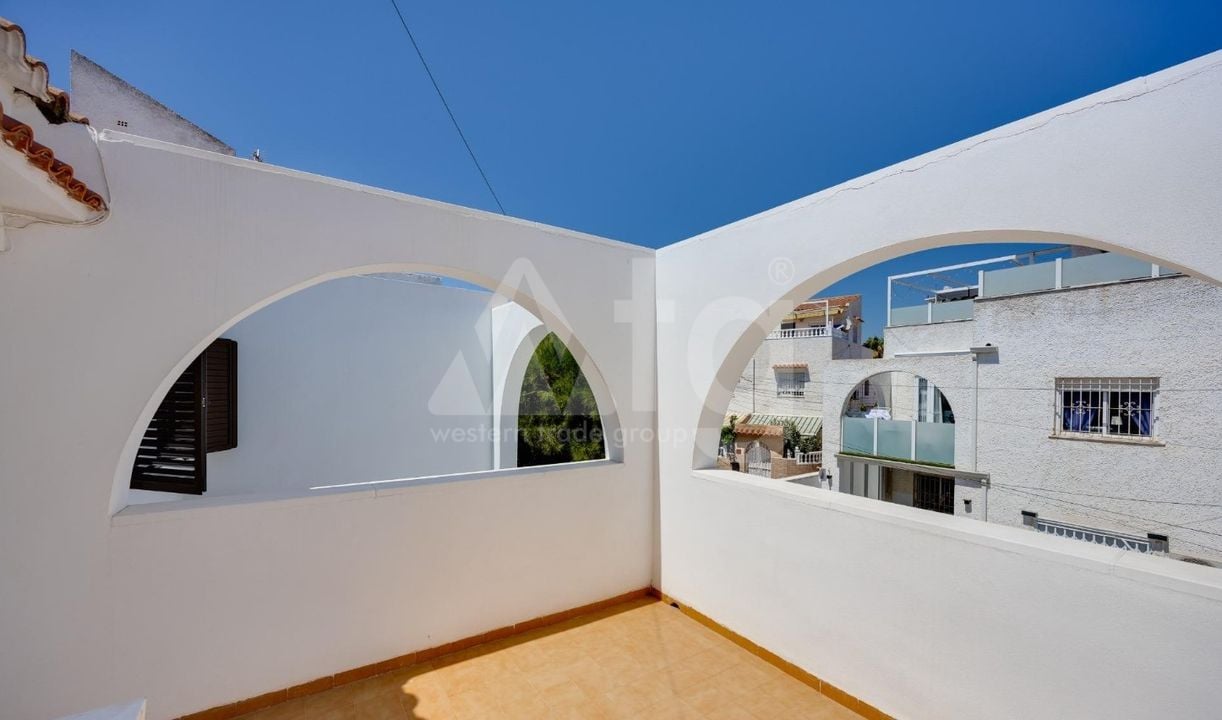 Villa de 2 chambres à Torrevieja - CYM154063 - Photo - 24