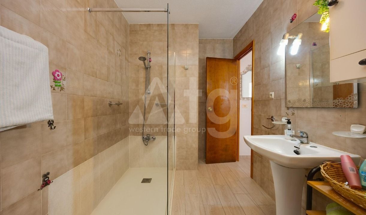 Villa de 2 chambres à Torrevieja - CYM154063 - Photo - 18
