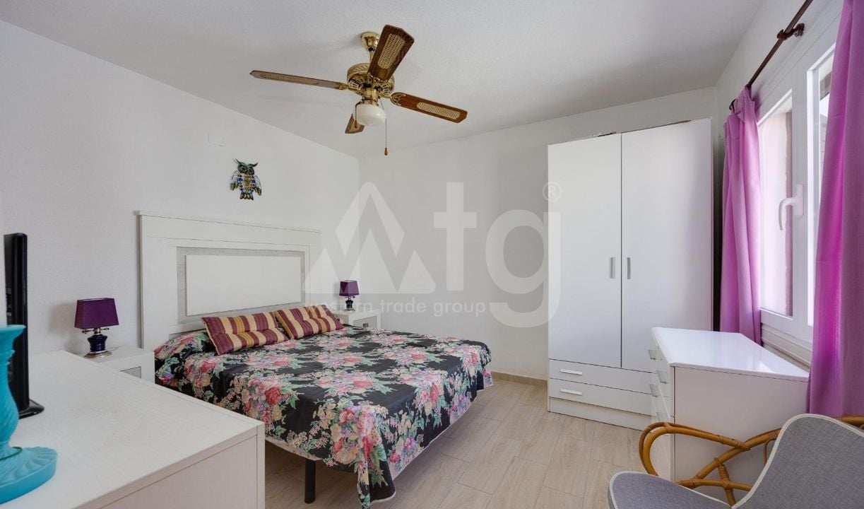 Villa de 2 chambres à Torrevieja - CYM154063 - Photo - 14