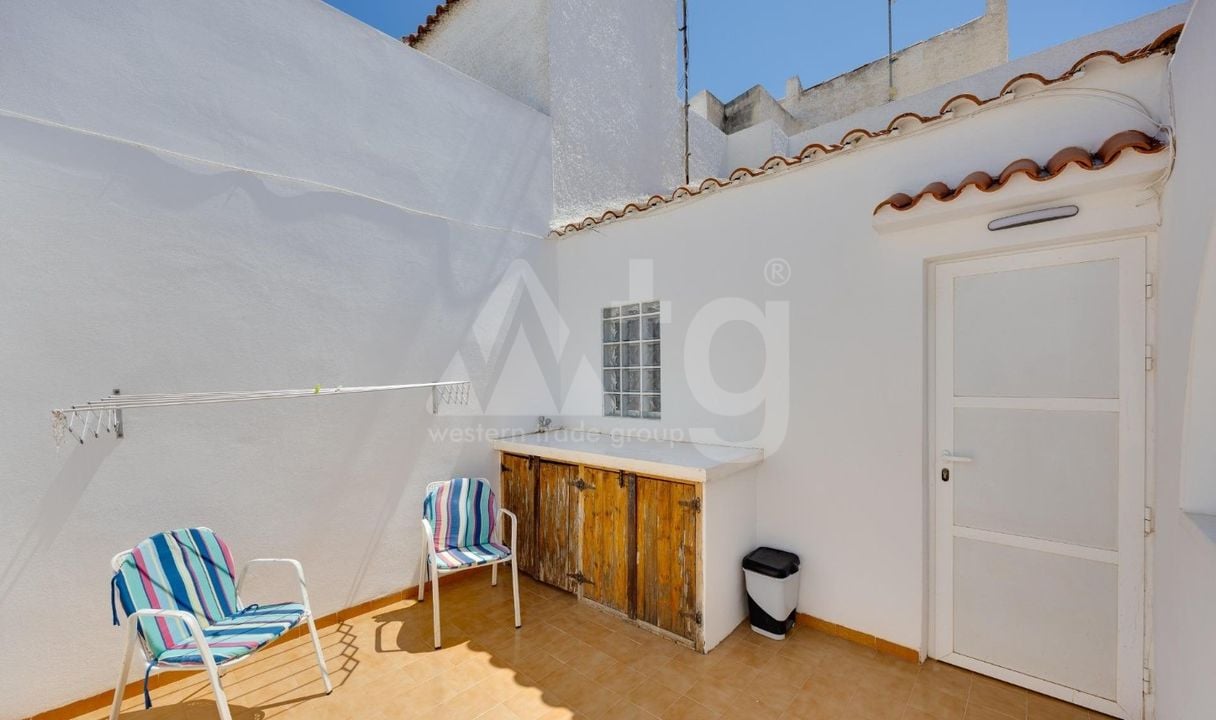 Villa de 2 chambres à Torrevieja - CYM154063 - Photo - 23