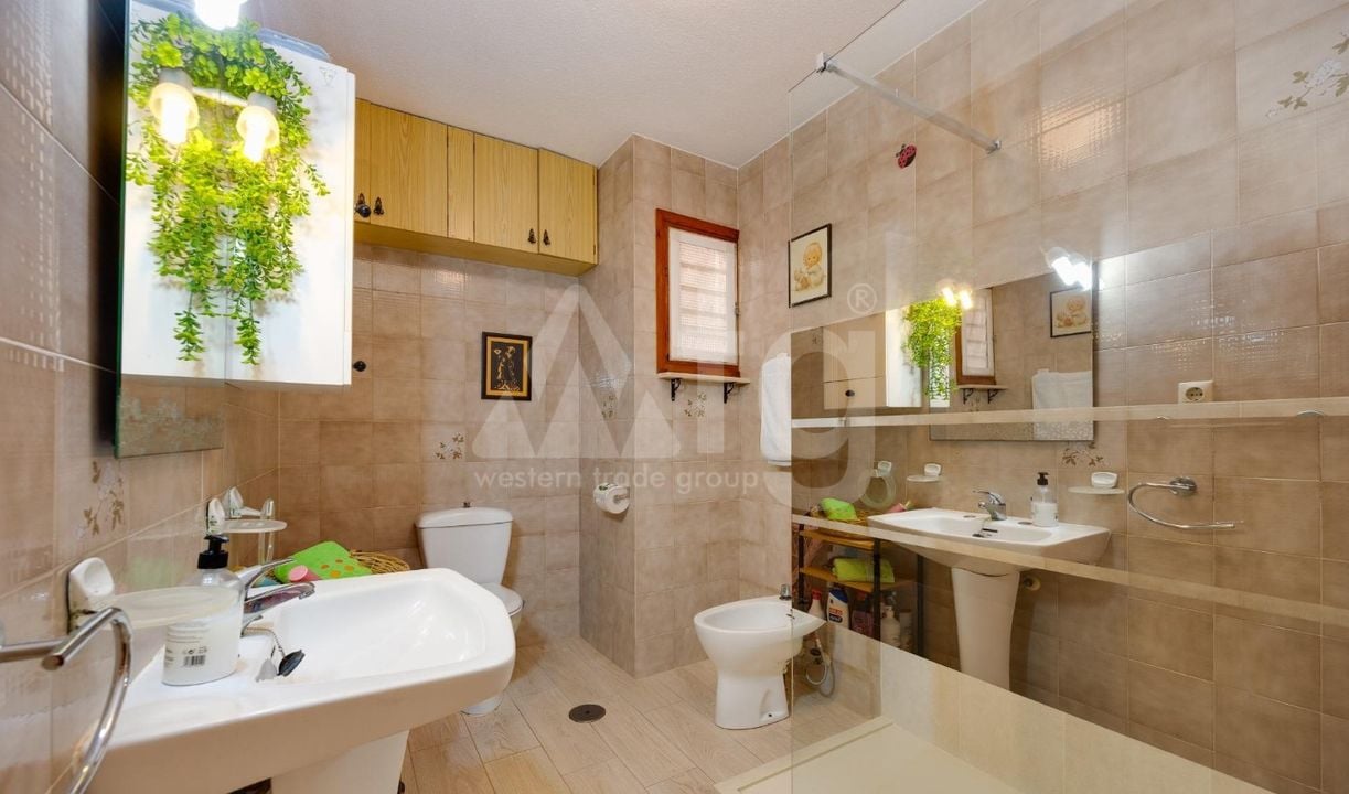 Villa de 2 chambres à Torrevieja - CYM154063 - Photo - 17