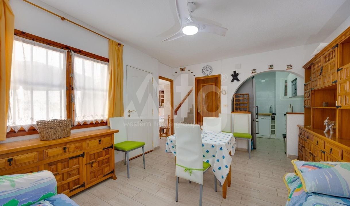 Villa de 2 chambres à Torrevieja - CYM154063 - Photo - 9