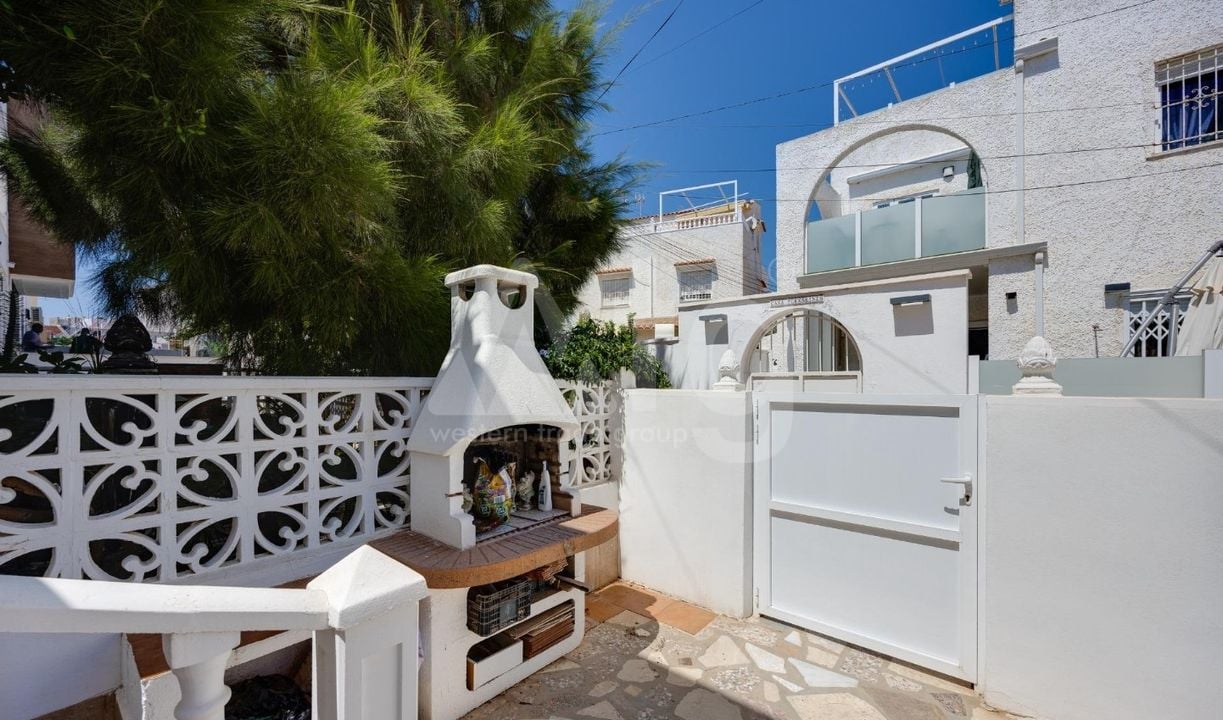 Villa de 2 chambres à Torrevieja - CYM154063 - Photo - 4