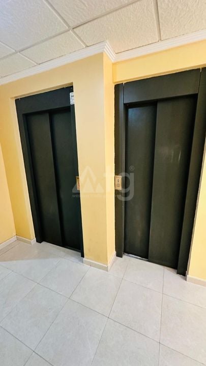 Appartement de 2 chambres à Torrevieja - CI154104 - Photo - 11