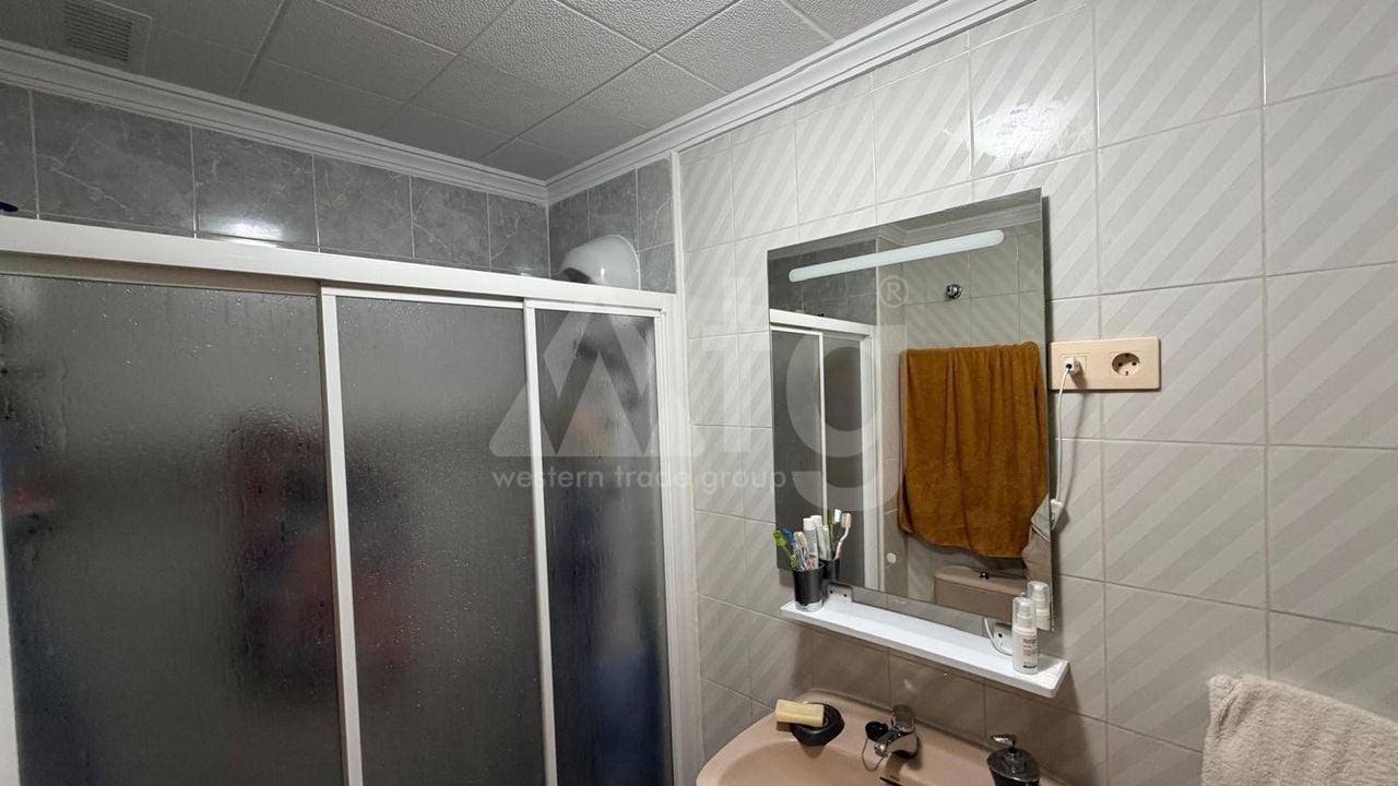 Appartement de 3 chambres à Punta Prima - LR154147 - Photo - 14