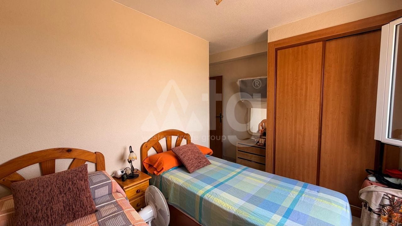 Appartement de 3 chambres à Punta Prima - LR154147 - Photo - 13
