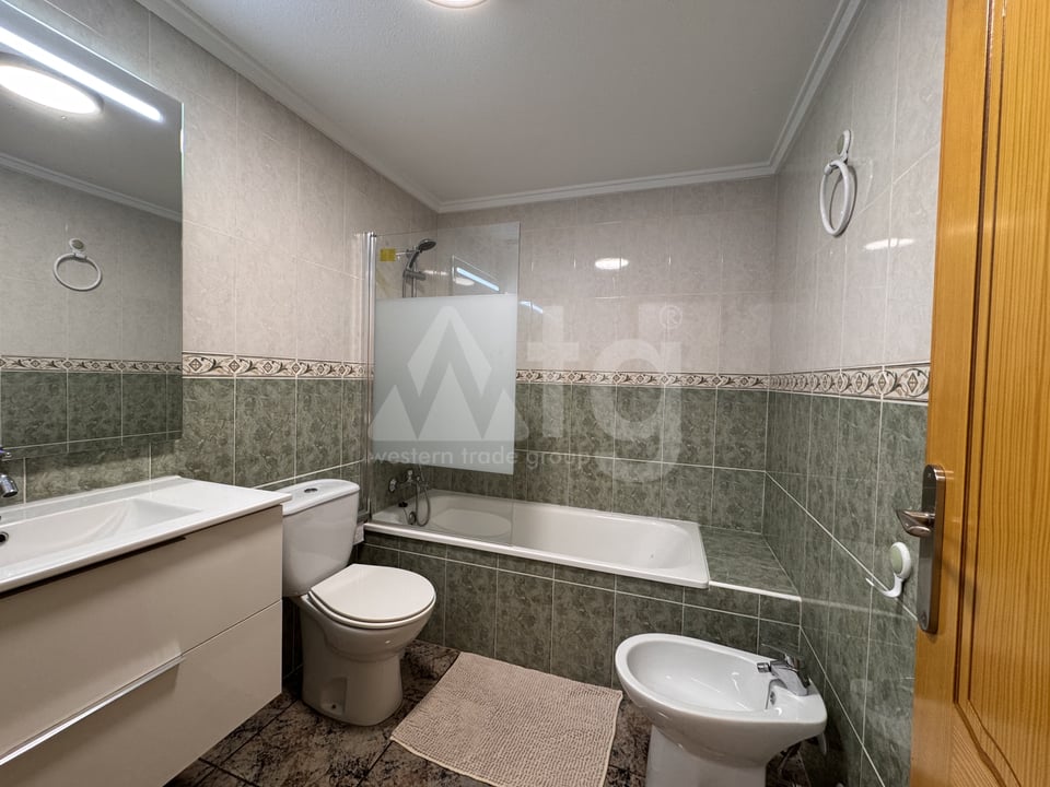 Appartement de 3 chambres à Torrevieja - TT154164 - Photo - 17