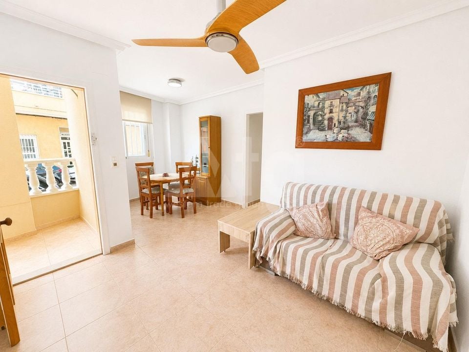 Appartement de 2 chambres à Torrevieja - GVS154205 - Photo - 2