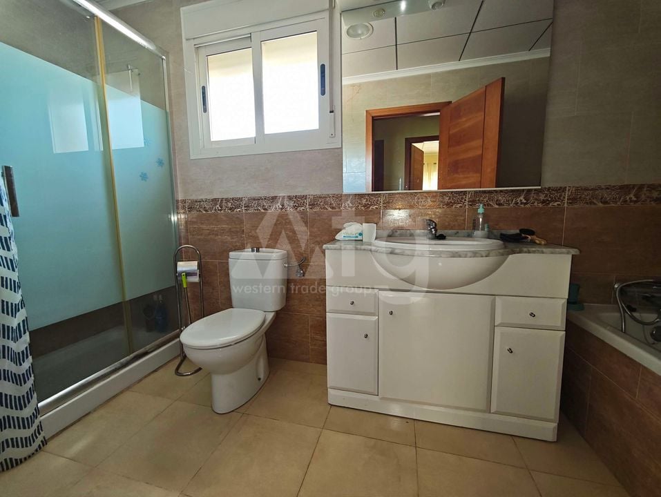 Villa de 5 habitaciones en Pinoso - EDP154213 - Foto - 19