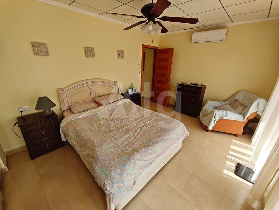 Villa de 5 habitaciones en Pinoso - EDP154213 - Foto - 16