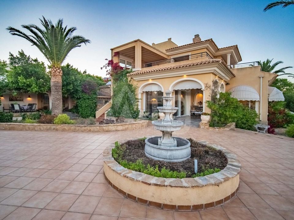 9 bedroom Villa in La Nucia - DJP154215 - Photo - 5