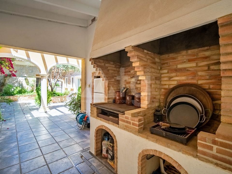 9 bedroom Villa in La Nucia - DJP154215 - Photo - 24