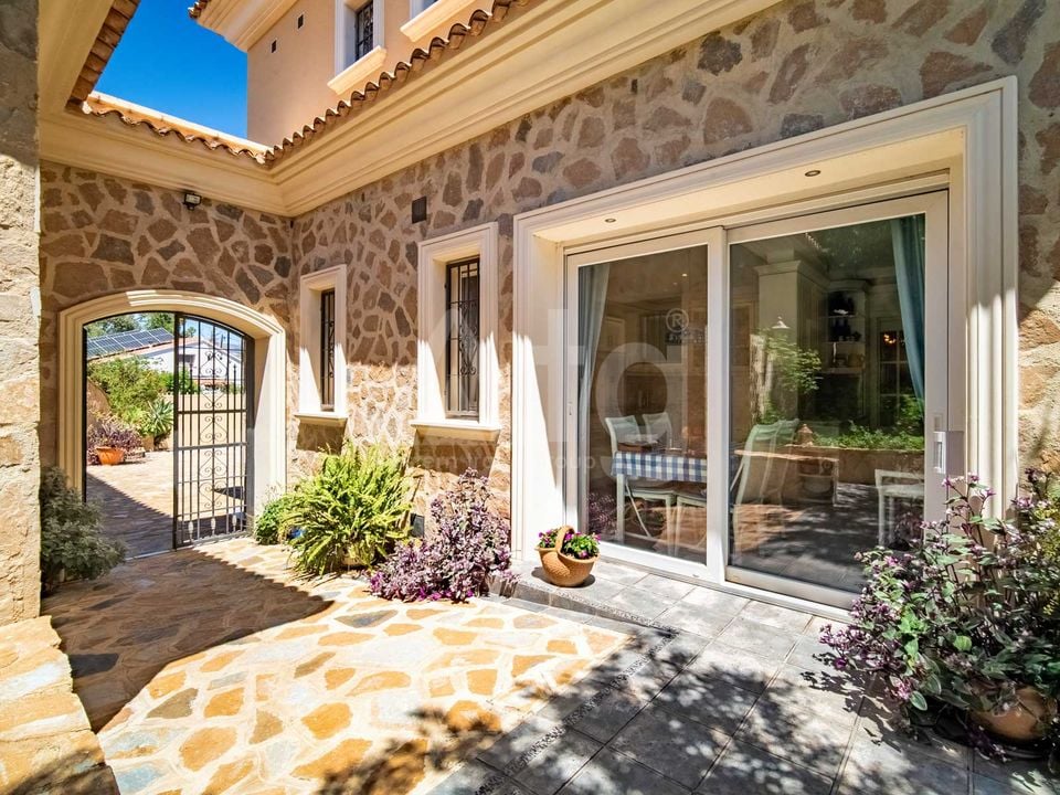 9 bedroom Villa in La Nucia - DJP154215 - Photo - 26